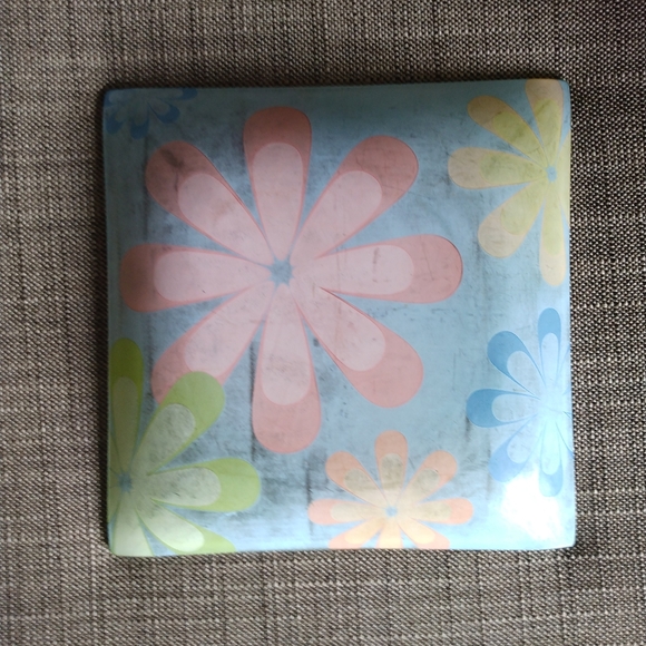 COPY - square blue glass flower plate - Picture 2 of 3